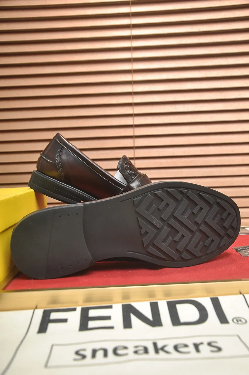 Men's shoes 💰500💶 [FENDI] The latest high-end men's shoes in Hong Kong! Original quality. The upper is made of imported cowhide material and cowhide lining! Super comfortable on the foot, original wear-resistant outsole, luxurious, fashionable, casual and versatile! Size: 38-45 (45 customized)